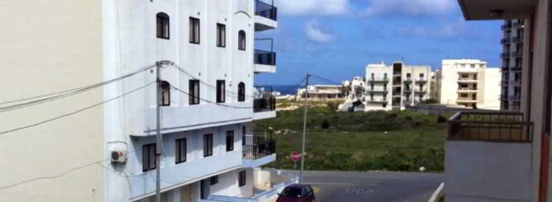Clover Holiday Complex Qawra Ngoại thất bức ảnh