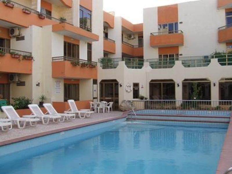 Clover Holiday Complex Qawra Ngoại thất bức ảnh